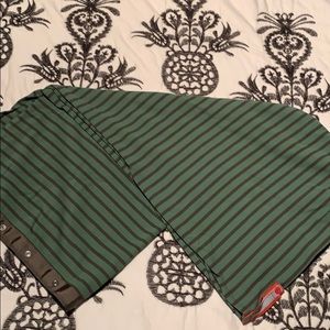 Lululemon forest green/brown striped scarf